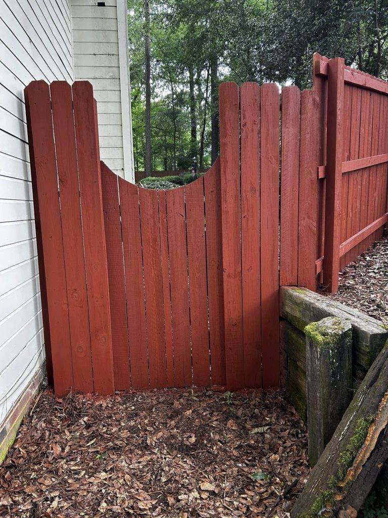 professional fence staining harlem